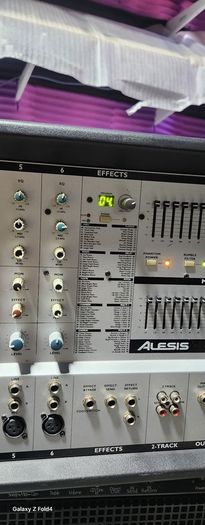 POWER AMPLIFIER  for part or repair