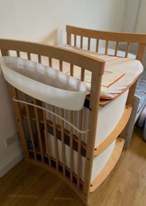 Stokke changing table