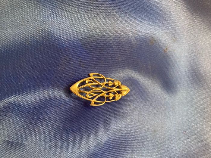Price drop vintage earrings