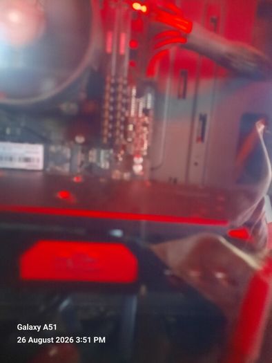 Gaming PC with 2 x Monitors