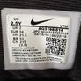 Nike 720 boys shoes Image 7
