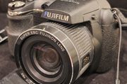 FujiFilm FinePix S3400 14MP Digital Camera
