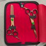 Barber scissor set Image 4