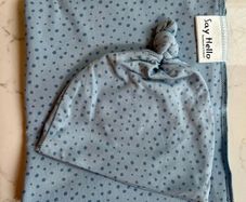 Say Hello Newborn sawddle & hat birth announcement