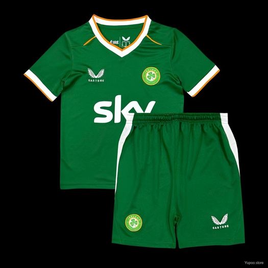 Ireland football kids kit