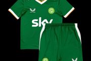 Ireland football kids kit