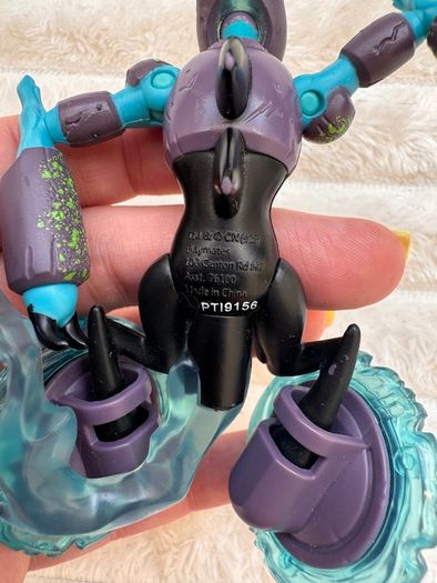 Ben 10 Ben Ten Omni-Enhanced XLR 8 Action Figure Used Please see photos