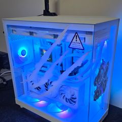 TeddyBear i7 Ultra RTX 5070 White Gaming PC