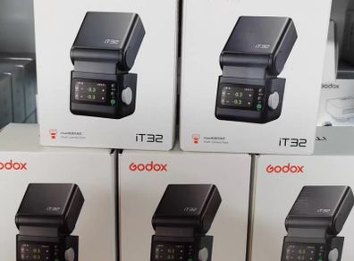 Brand New Godox iT32 TTL Flash - Compact & Lightweight