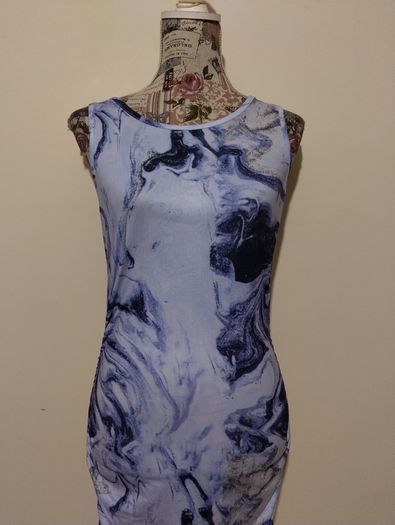 Beautiful Bodycon Dress, NEW