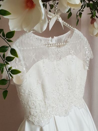 Communion dress