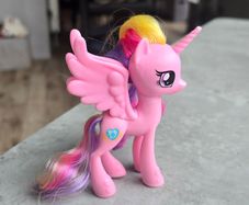 Princess Cadance Friends of Equestria HTF 4 inch Brushable MLP G4 My Little Pony 2016