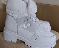 women boots size 38
