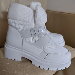 women boots size 38