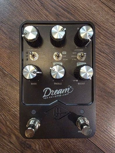 UA Dream Fender Deluxe Amp Sim
