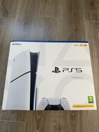 PS5 Slim Disc Edition