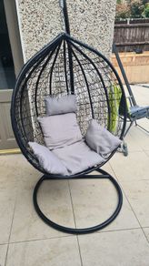 Egg chair