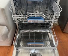 Bosch Built in Dishwasher
