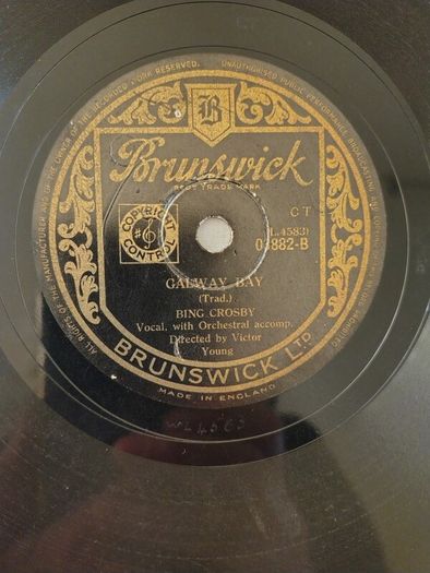 6 Brunswick and Capitol Gramophone Records