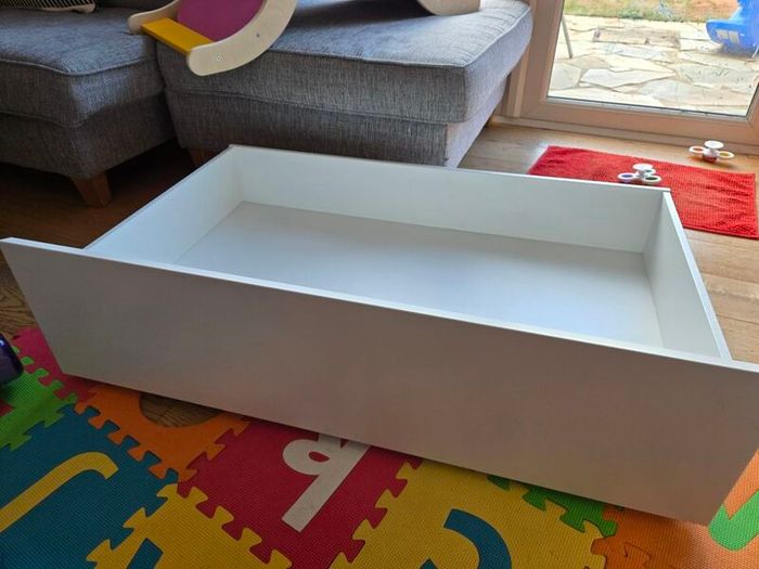 4 Ikea Malm Bed Drawers