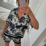shorts and top set Image 4