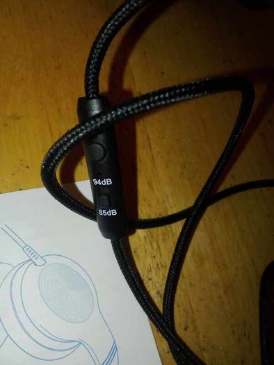 Nabevi kids wired headphones with mic