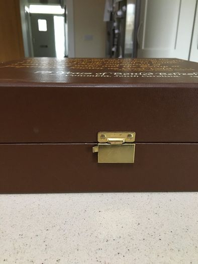 Coca Cola 75 Years Anniversary Box Set 1902-1977