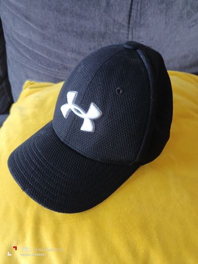 Under Armour Boy's Hat. Age  5/7