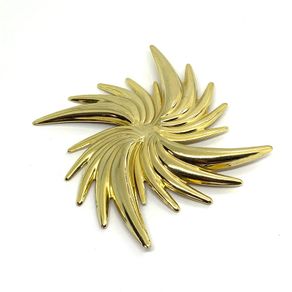 Vintage costume brooch