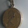 Pound Coin Medallion Image 4