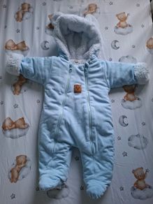 Baby pramsuit