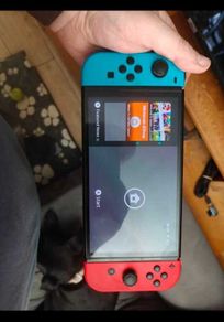 Nintendo switch oled +1 inbuilt game