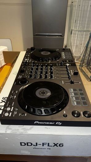 Dj Decks  ddj flx x6 + Speaker