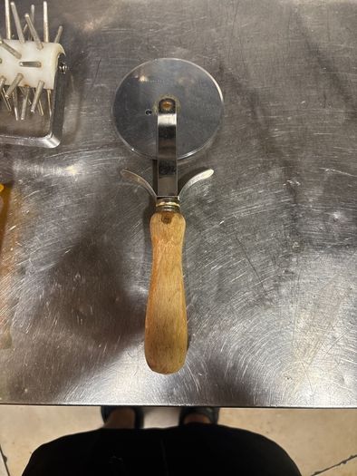 Commercial Pizza Cutter Wheel & Stainless Steel Dough Docker Roller