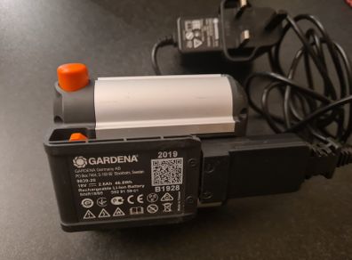2x Gardena Battery & Charger