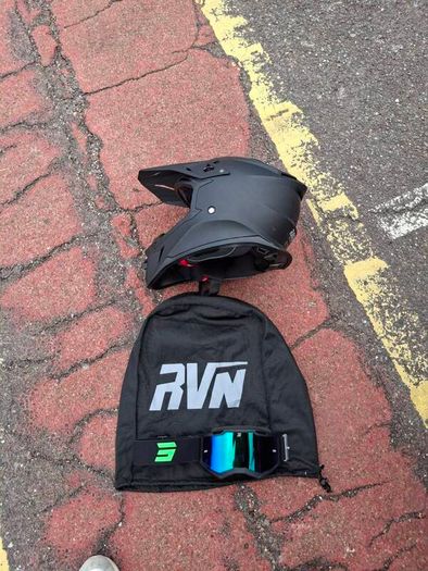 raven motorbike helmet