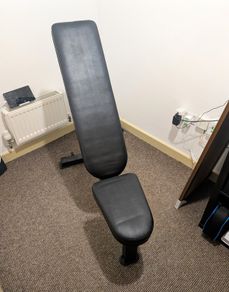 Bolt Bench and 2x 15KG Hex Dumbbells