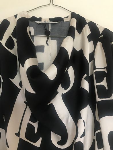 Ladies Top worn twice