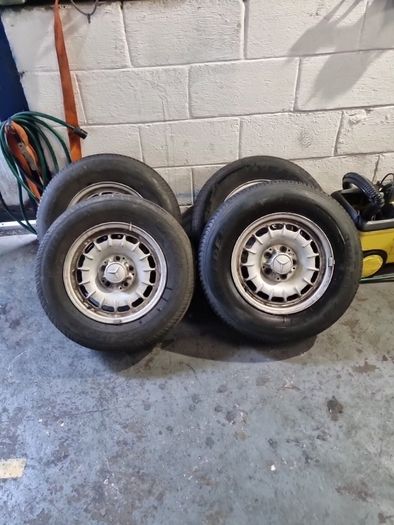 mercedes wintage wheel