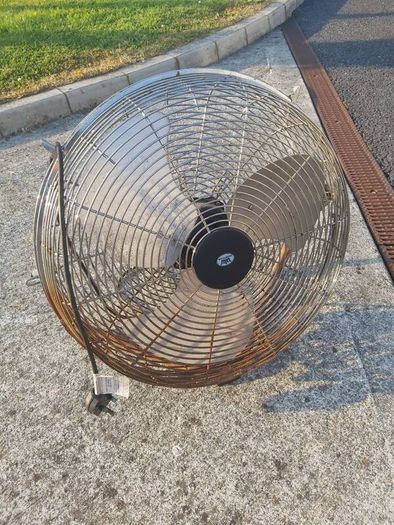 Large Fan