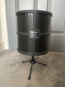 NEEWER NW-12 Pro Tabletop Microphone Isolation Shield