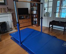 love gymnastics high bar & folding mat