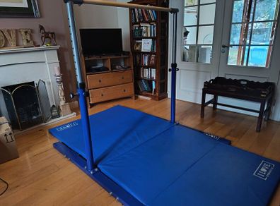 love gymnastics high bar & folding mat