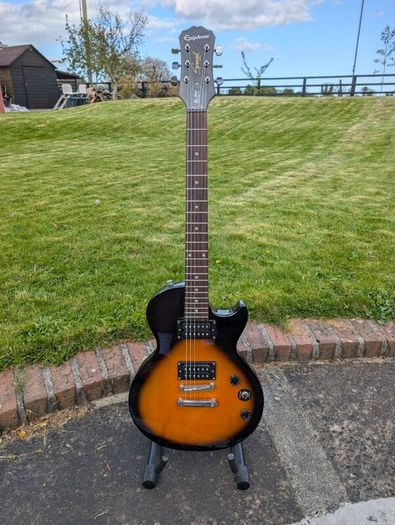 Epiphone Les Paul Special Electric Guitar
