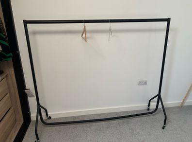 Clothes Rail
