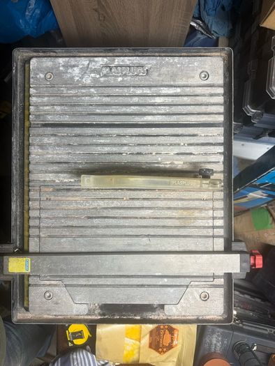 Plasplugs tile cutter