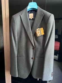 3-Piece Suit, Matching Bow Tie and Pocket Square