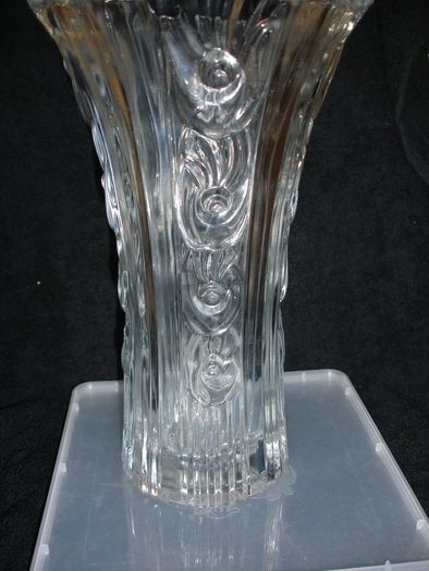 Elena Borgonovo Tall/Heavy Clear Glass Vase Italy 10 inches