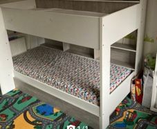 bunk bed
