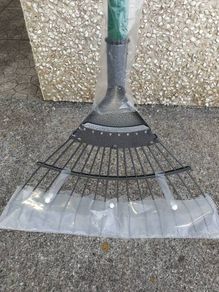 Garden rake